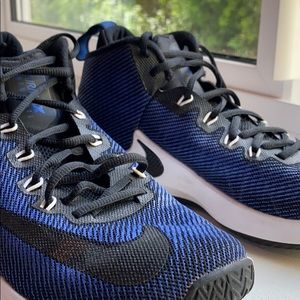 Nike air max infuriate